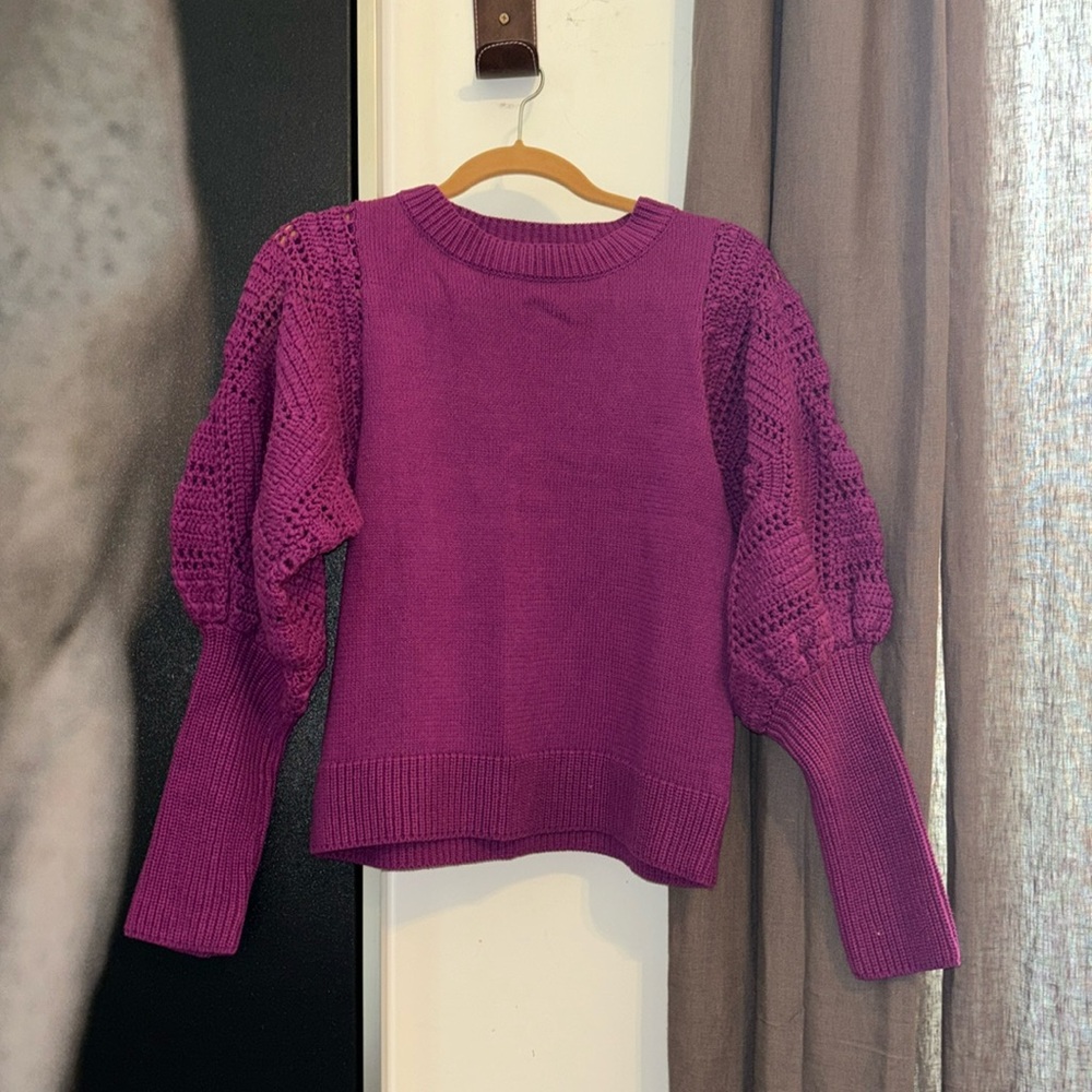 Crochet sleeved sweater